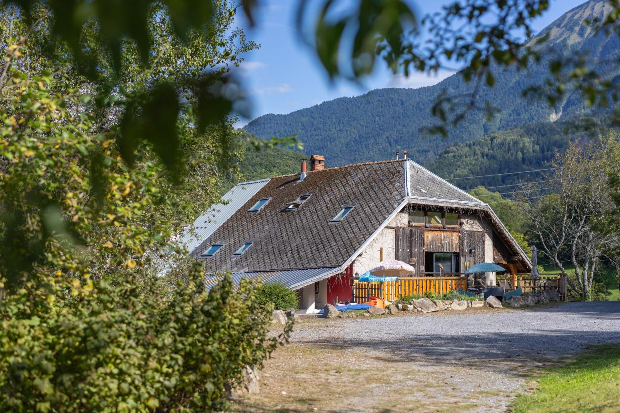 פאברג Yourtes Olachat Proche Annecy מראה חיצוני תמונה